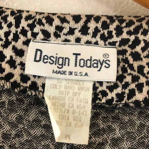 Design Today’s Cheetah print Sleeveless blouse M - Picture 4 of 5